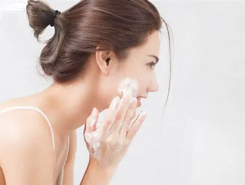 How to Wash Your Face Properly